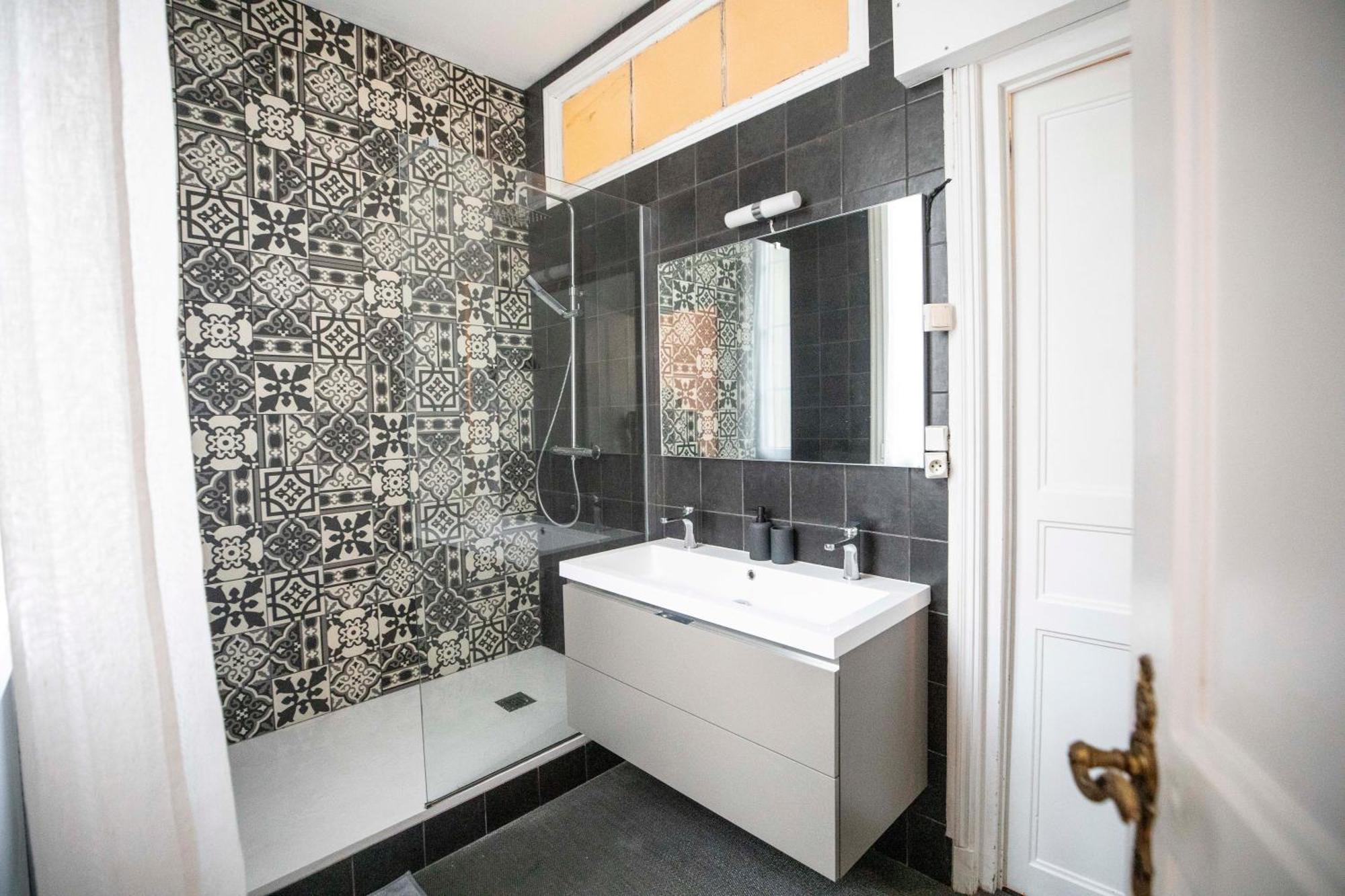 L'Appartement Lieu De Qualite En Centre Ville De Pau Eksteriør bilde